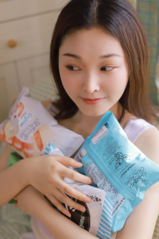亲胸揉屁股膜下刺激视频