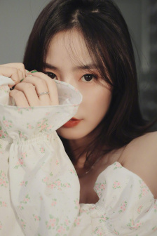 我把美女日出了白将